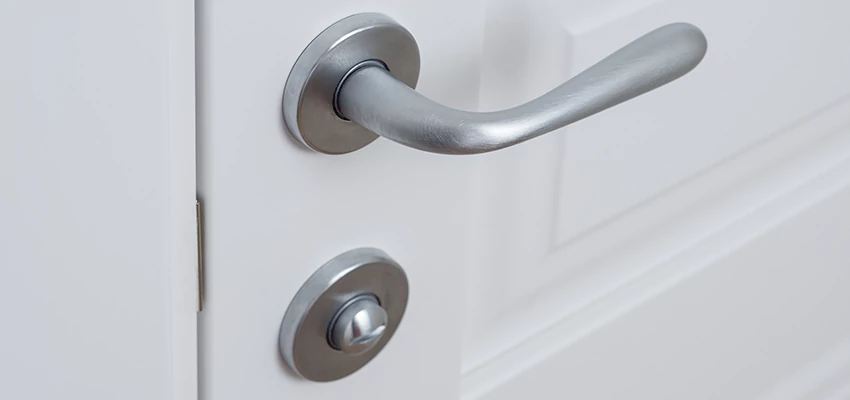 Single-Occupancy Restroom Locks Repair in Mundelein, Illinois