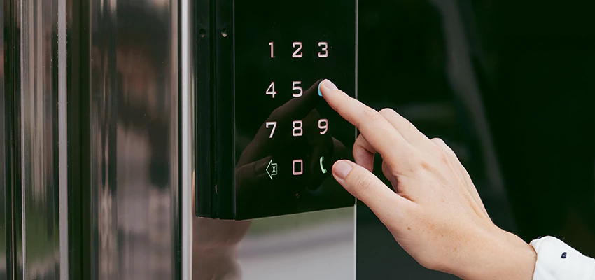 Keyless Door Entry System in Mundelein, IL