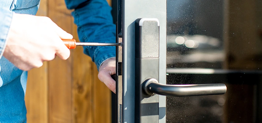 Aluminium Door Lock Replacement in Mundelein, Illinois